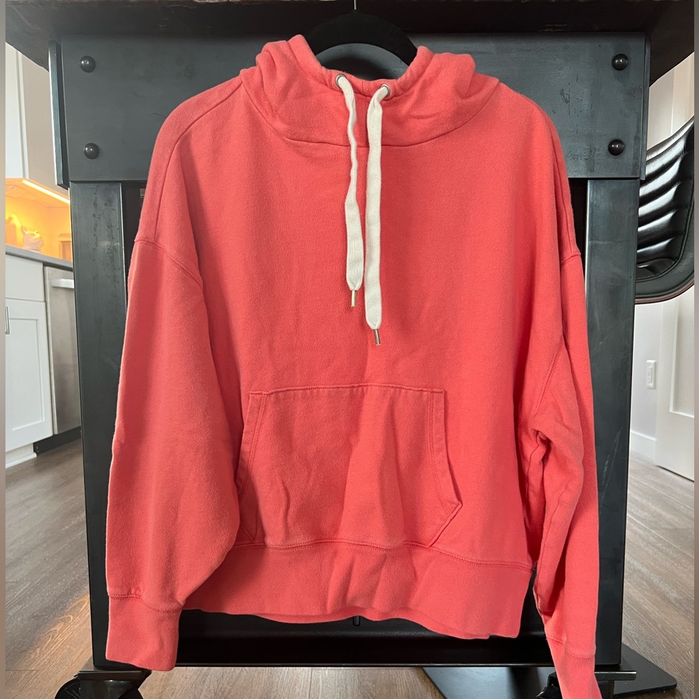 Gap - body sweatshirt in coral - size s
